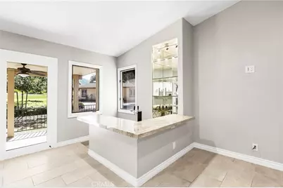 38260 Oaktree, Murrieta, CA 92562 - Photo 10