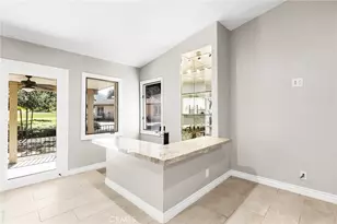 38260 Oaktree, Murrieta, CA 92562 - Photo 10