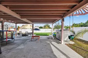 22951 Joaquin Ridge Dr, Murrieta, CA 92562 - Photo 12