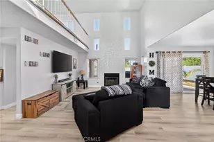 22951 Joaquin Ridge Dr, Murrieta, CA 92562 - Photo 2