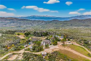 33620 Oak Dr, Hemet, CA 92544 - Photo 68