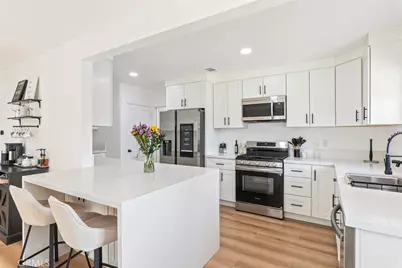 5651 Magnolia Avenue, Rialto, CA 92377 - Photo 16