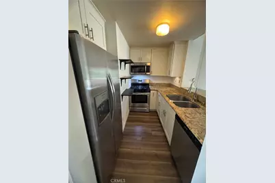 389 Orange Blossom, Irvine, CA 92618 - Photo 10