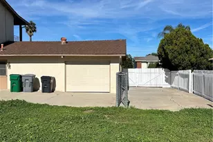1161 Hummingbird, Corona, CA 92882 - Photo 12