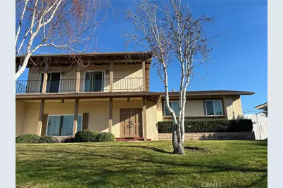 1161 Hummingbird, Corona, CA 92882 - Photo 2