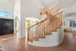 23427 Mountain Song, Murrieta, CA 92562 - Photo 2