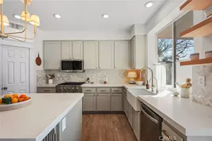 23427 Mountain Song, Murrieta, CA 92562 - Photo 14