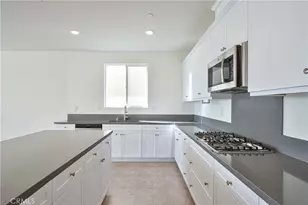 33111 Toledo Bend Ct, Winchester, CA 92596 - Photo 6