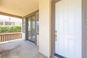 34619 Chinaberry, Winchester, CA 92596 - Photo 6
