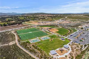 39435 Corvina Ln, Temecula, CA 92591 - Photo 14