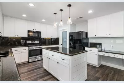 32848 Freesia, Temecula, CA 92592 - Photo 10