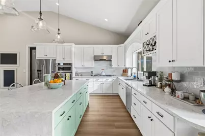 38125 Camino Sierra, Temecula, CA 92592 - Photo 12