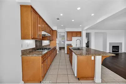 1819 Overland Court, Hemet, CA 92545 - Photo 14