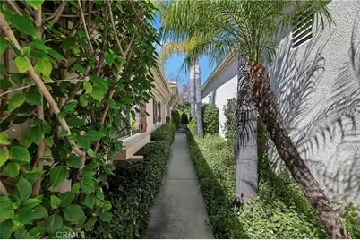 24178 Via Llano, Murrieta, CA 92562 - Photo 4