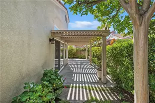 24178 Via Llano, Murrieta, CA 92562 - Photo 32