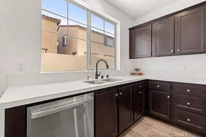 29562 Winterstorm Court, Winchester, CA 92596 - Photo 8