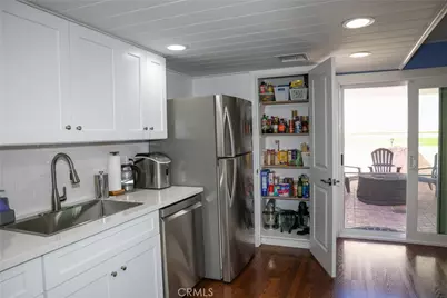 2216 El Capitan Drive, Riverside, CA 92506 - Photo 8