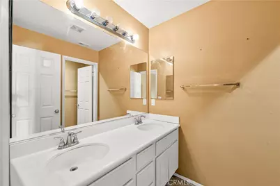 1721 Caseros, San Jacinto, CA 92582 - Photo 16