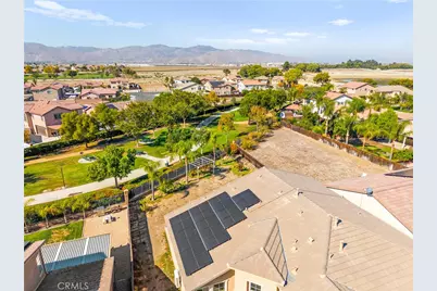 1721 Caseros, San Jacinto, CA 92582 - Photo 4