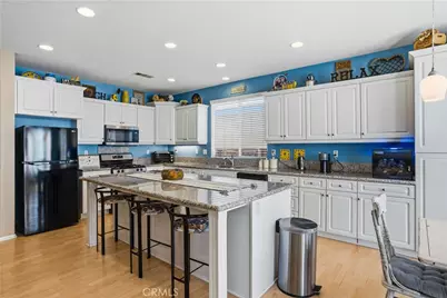 29433 Lake Hills, Menifee, CA 92585 - Photo 14