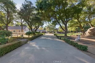 40833 Calle Bandido, Murrieta, CA 92562 - Photo 4