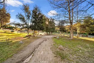 40833 Calle Bandido, Murrieta, CA 92562 - Photo 66