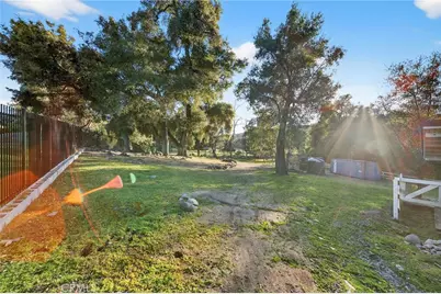 40833 Calle Bandido, Murrieta, CA 92562 - Photo 74