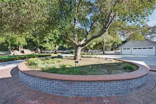 40833 Calle Bandido, Murrieta, CA 92562 - Photo 10