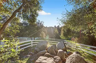 40833 Calle Bandido, Murrieta, CA 92562 - Photo 72