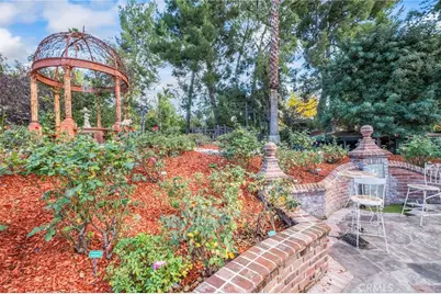 16280 Whispering Spur Street, Riverside, CA 92504 - Photo 18