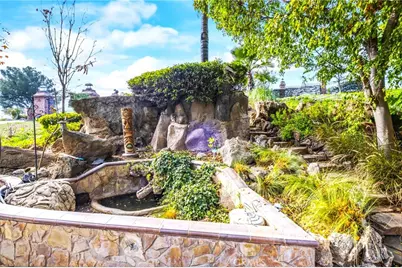 16280 Whispering Spur Street, Riverside, CA 92504 - Photo 10