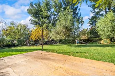 16280 Whispering Spur Street, Riverside, CA 92504 - Photo 26