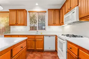 400 Bjorn Ct, Hemet, CA 92545 - Photo 12