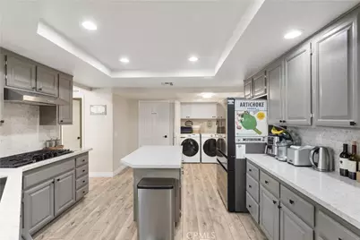 38574 Lochinvar Court, Murrieta, CA 92562 - Photo 10