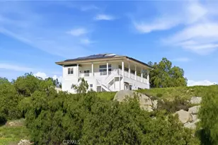 38595 Carolbee Ln, Temecula, CA 92592 - Photo 1