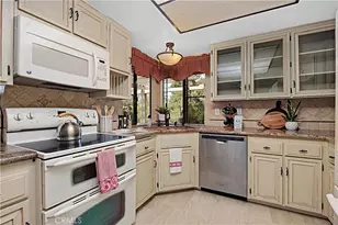 12736 Camino De La Breccia, San Diego, CA 92128 - Photo 8