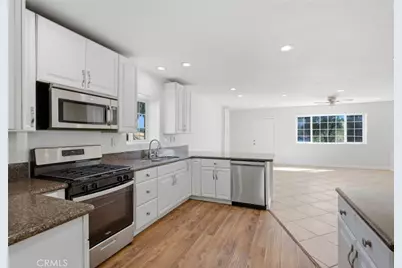 38595 Carolbee Lane, Temecula, CA 92592 - Photo 18