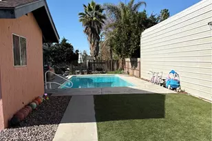 41674 Mayberry Ave, Hemet, CA 92544 - Photo 2