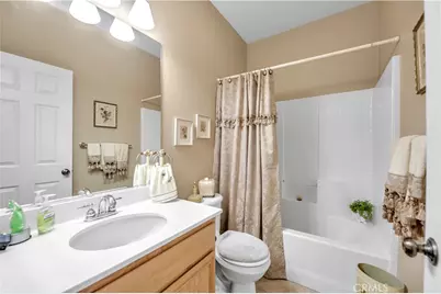 23832 Barberry, Murrieta, CA 92562 - Photo 18