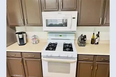 37210 Moonbeam Court, Murrieta, CA 92563 - Photo 14