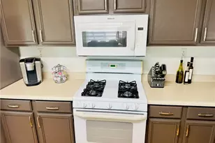 37210 Moon Beam Ct, Murrieta, CA 92563 - Photo 14