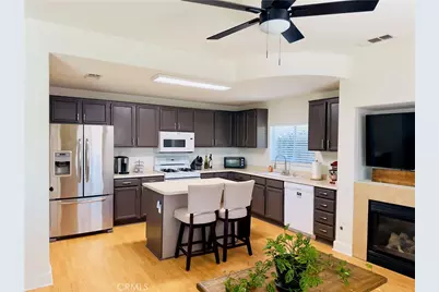 37210 Moonbeam Court, Murrieta, CA 92563 - Photo 12