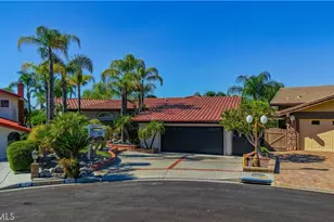 30405 Golden Gate, Canyon Lake, CA 92587 - Photo 2