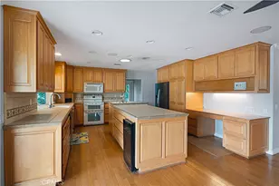 30405 Golden Gate, Canyon Lake, CA 92587 - Photo 18