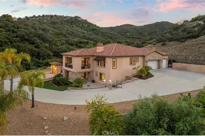 36505 Calle De Lobo, Murrieta, CA 92562 - Photo 2