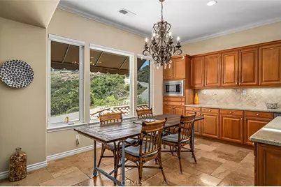 36505 Calle De Lobo, Murrieta, CA 92562 - Photo 18