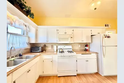 13346 Holly Street, Trona, CA 93562 - Photo 24