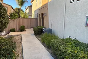 41702 Timberwood, Murrieta, CA 92562 - Photo 2