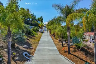 30861 Blackhorse Dr, Canyon Lake, CA 92587 - Photo 4
