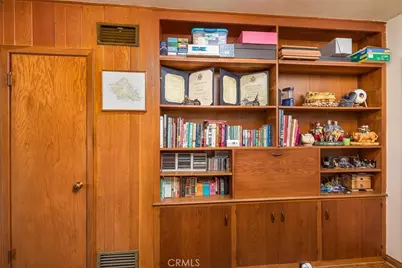 4423 Maplewood Place, Riverside, CA 92506 - Photo 18